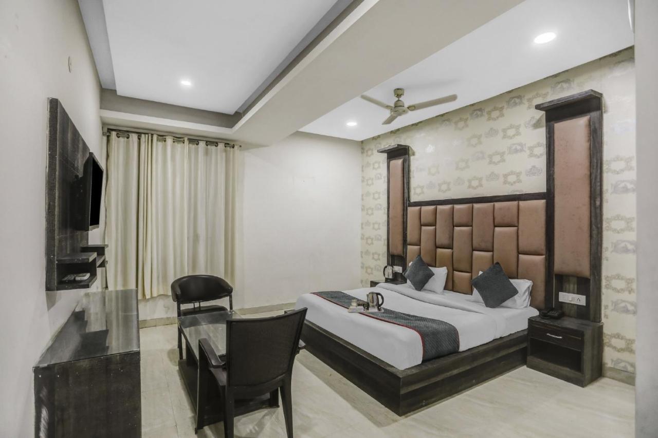 Townhouse 22956 Hotel Grand Residency Delhi  Exterior foto